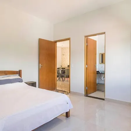 Apartamento em Maranduba-2